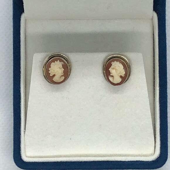 ⭐️ 💛 925 & 14k Antique Cameo Earrings - Picture 4 of 6